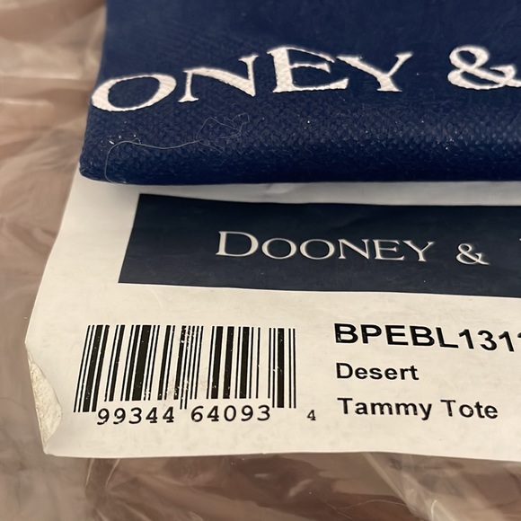 NEW Dooney & Bourke Tammy in Desert Pebbled Leather Tote Bag Large Shoulder - Picture 11 of 13